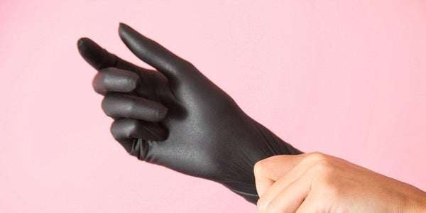 Les avantages des gants en nitrile, vinyle et des gants de ménage et de travail industriel pour les professionnels - CleanServiceSA