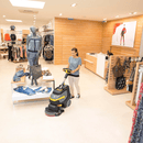 Autolaveuse aspirante KÄRCHER BD 38/12 C Bp Pack Li - CleanServiceSA